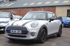 MINI HATCH 2016  at Derek Merson Minehead