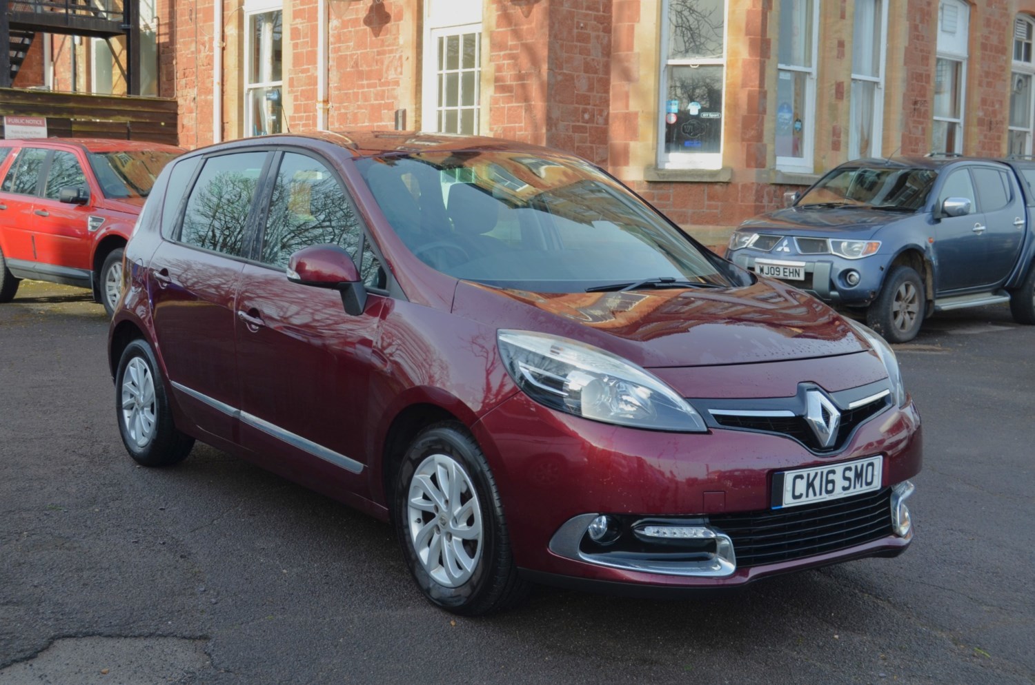 2016 Renault Scenic