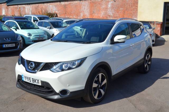 2015 Nissan Qashqai 1.5 dCi N-Tec+ 5dr