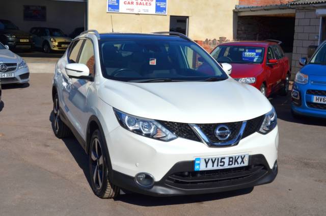 2015 Nissan Qashqai 1.5 dCi N-Tec+ 5dr