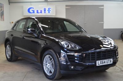 Porsche Macan 3.0 S Diesel 5dr PDK ESTATE Diesel Black at Derek Merson Minehead
